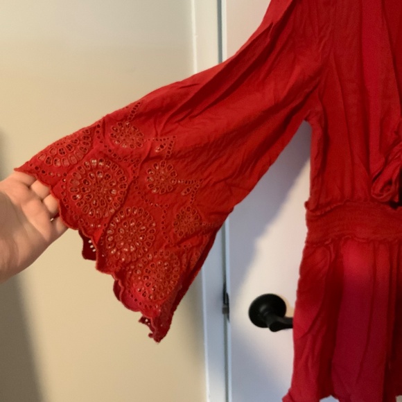 American Eagle Red/Orange Romper with bell sleeves and tie front Size LG - Picture 4 of 4